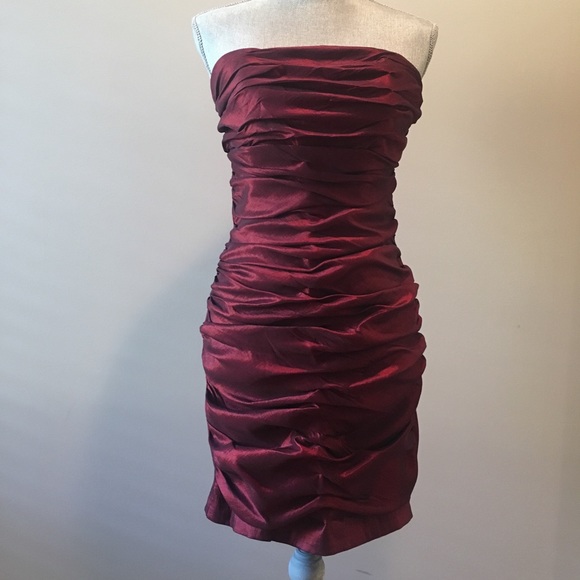 Jessica McClintock Red Strapless Dress